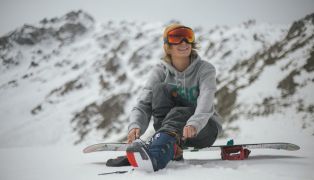 basic-snowboarding-techniques-and-tips-for-complete-beginners