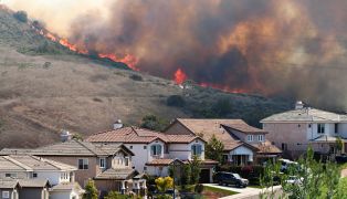 tips-to-stay-safe-during-natural-disasters