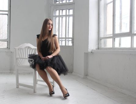 timeless-styles-net-a-porters-best-dresses-for-a-classic-wardrobe